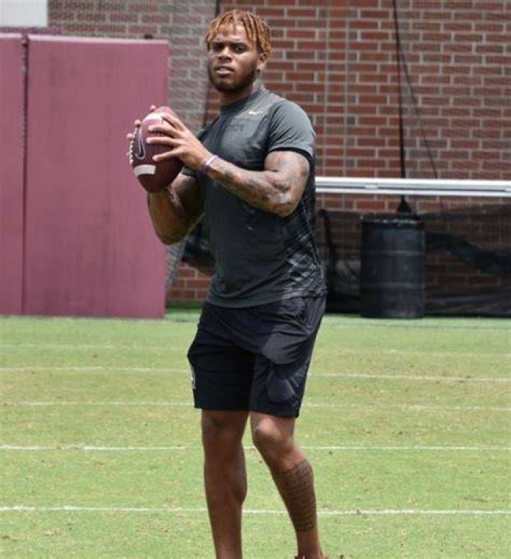 Deondre Francois Biography, Age, Height, Wife, Net Worth, Family