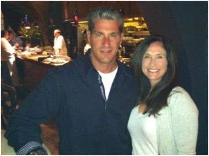 Eric Mahlum Biography, Age, Height, Wife, Net Worth, Family