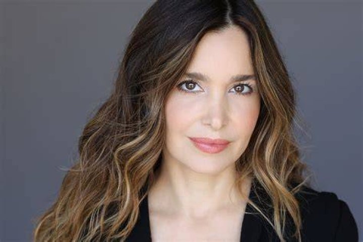 Gina Philips Biography, Age, Height, Husband, Net Worth, Family