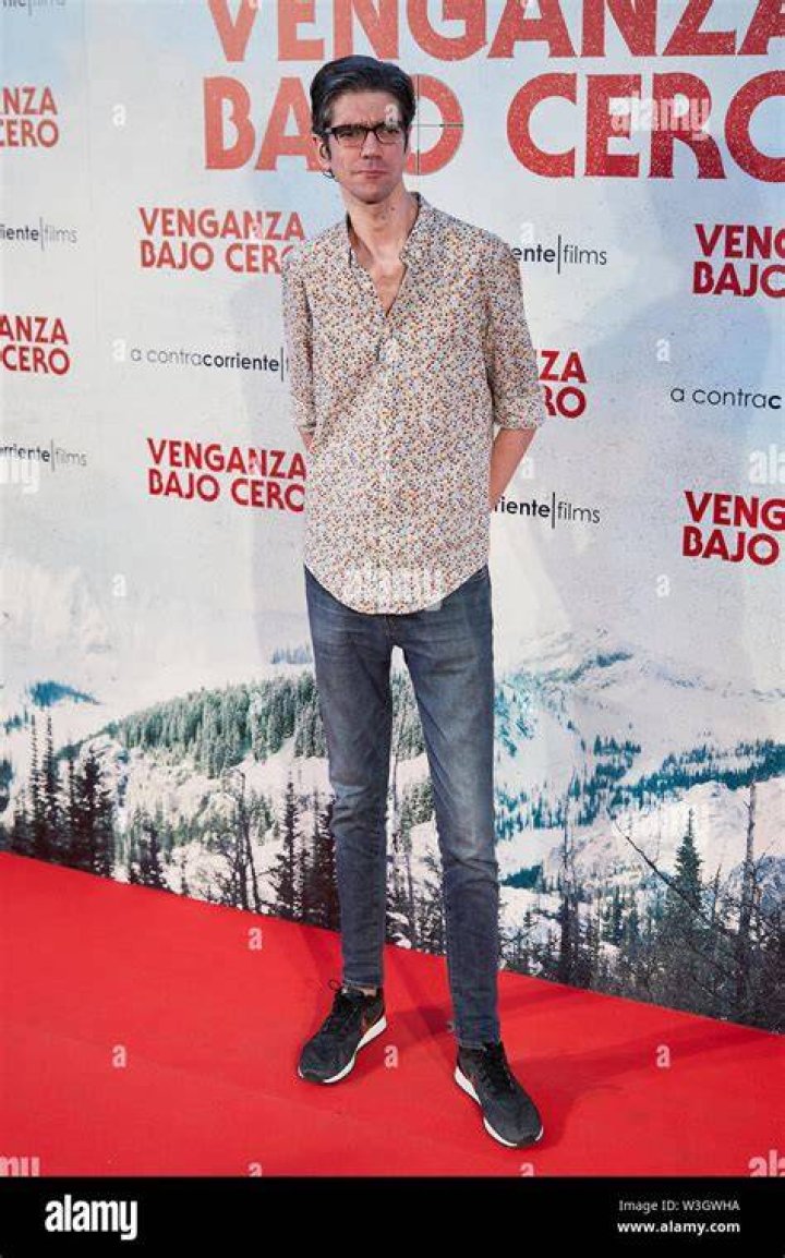 Javier Botet Biography, Age, Height, Wife, Net Worth, Family